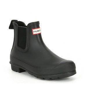 NEVER WORN Navy Hunter Chelsea Rain booties!